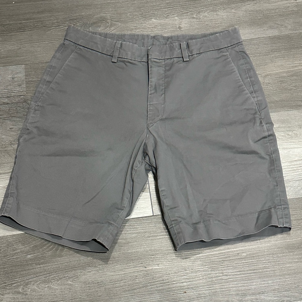 UNIQLO Men's Gray Shorts